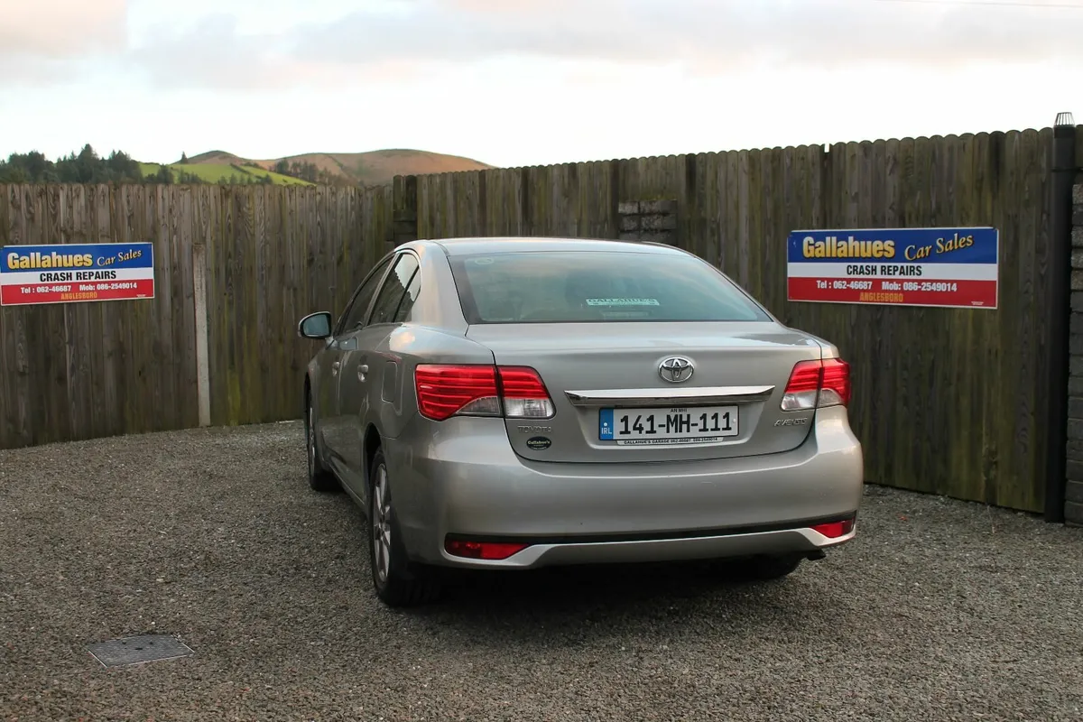 Toyota Avensis - Image 4