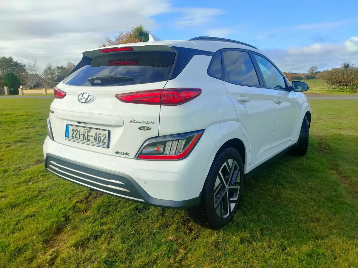 Hyundai Kona EV Premium 39KW 2022 - Image 4