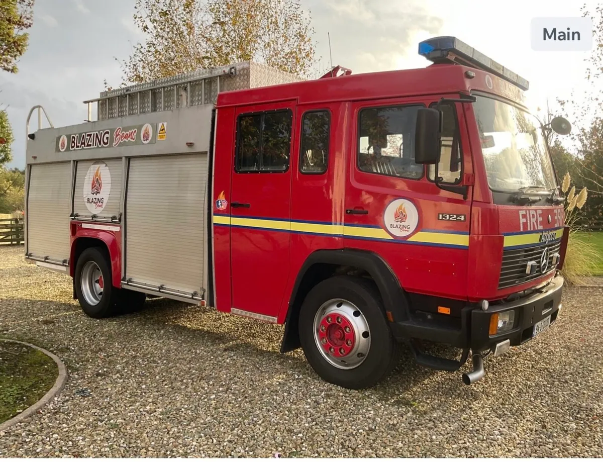 Mercedes 1324 FireTruck/Coffee Truck - Image 1