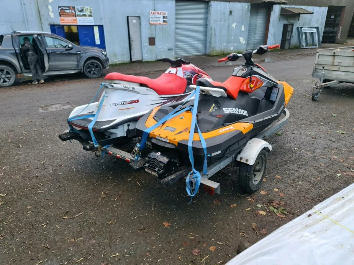 Seadoo Spark Trixx and Yamaha 800cc - Image 3