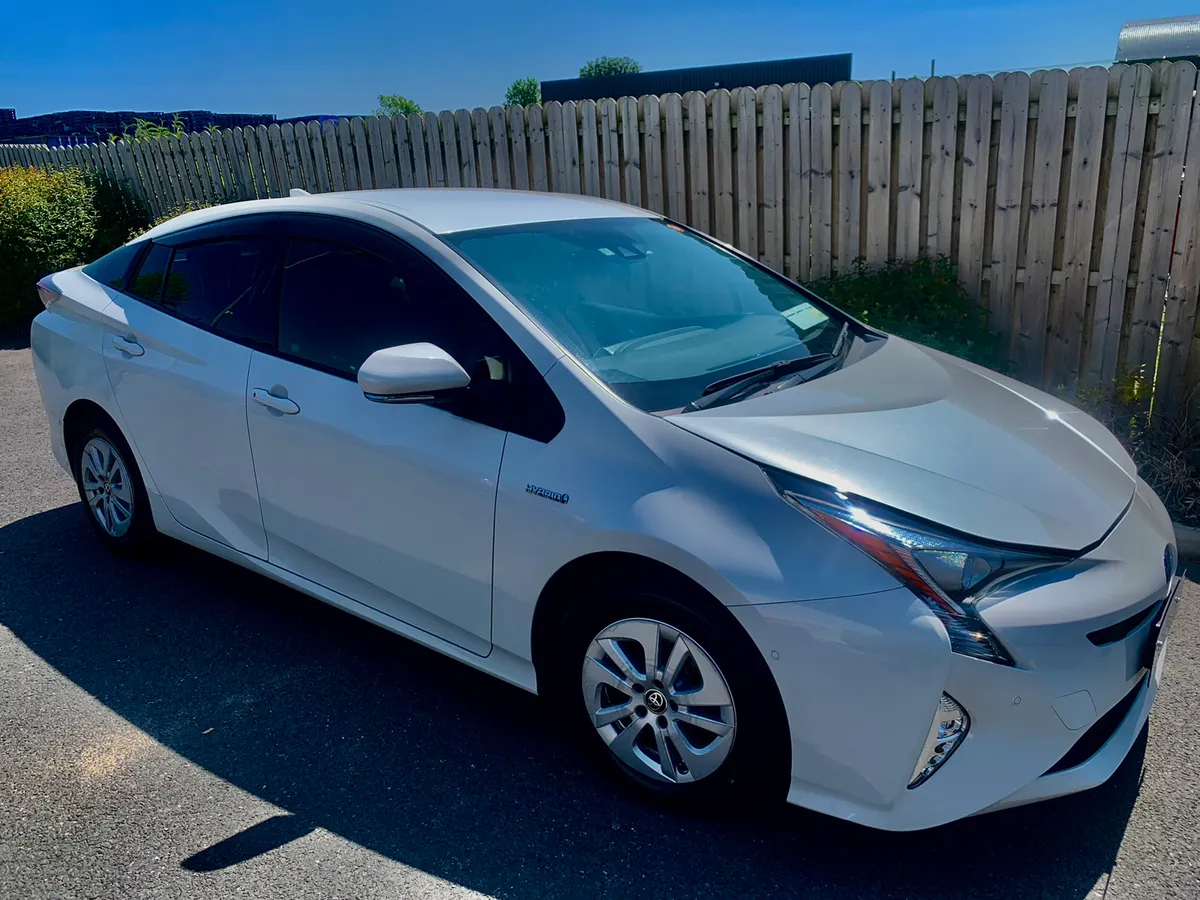 TOYOTA PRIUS HYBRID AUTOMATIC 2018 - Image 2