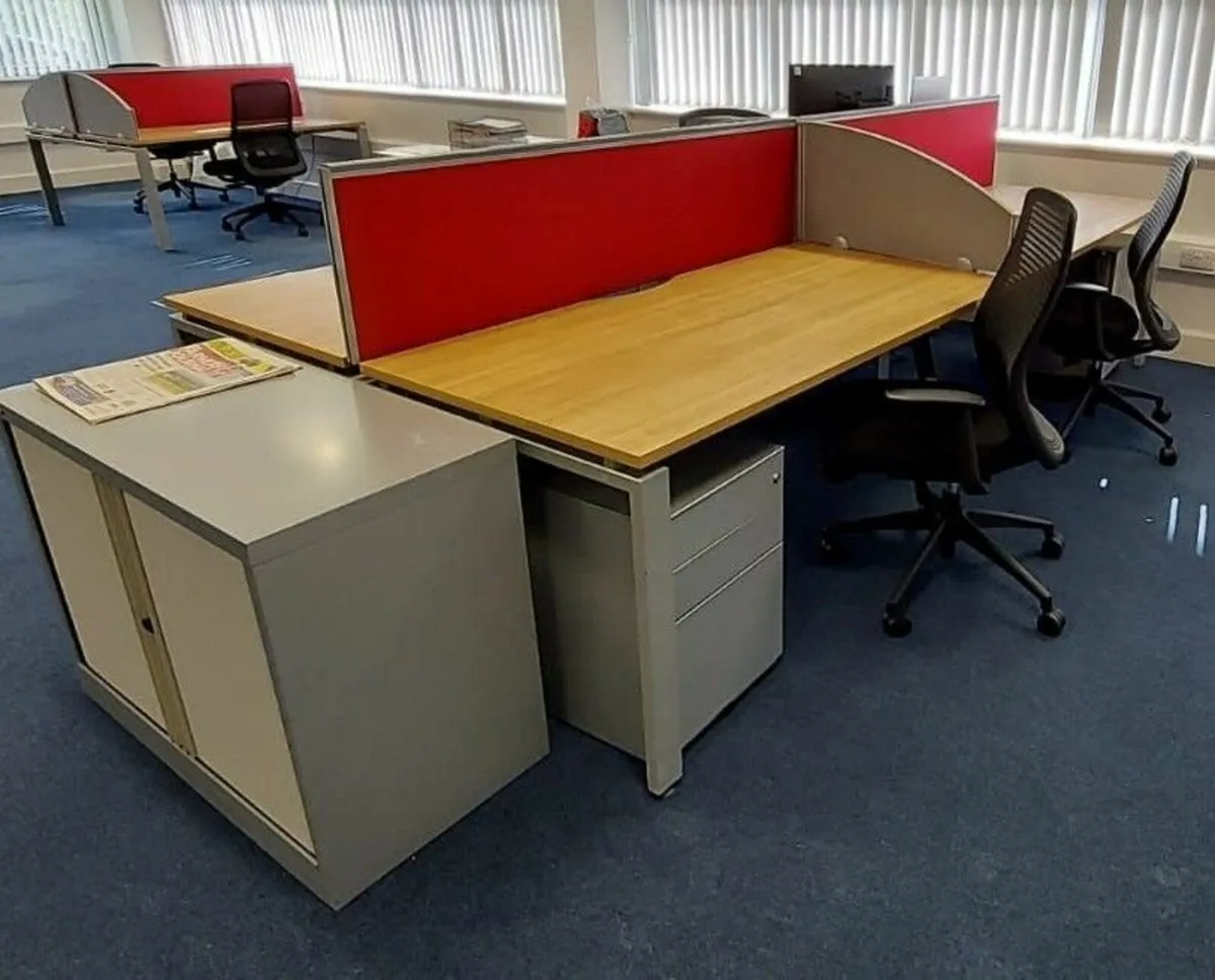 Bench Desks & Accessories - Image 4