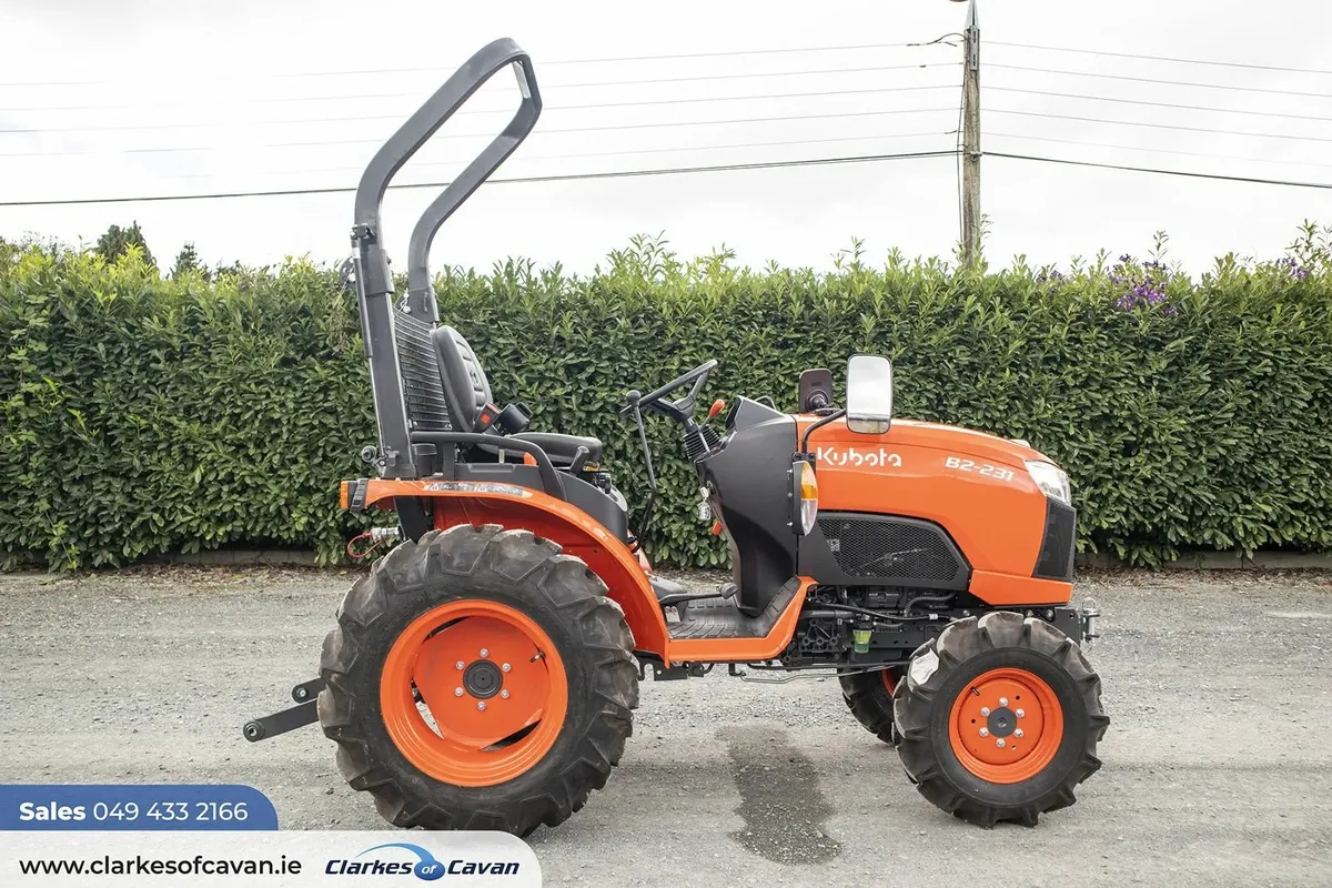 New Kubota B2231 Compact tractor - Image 4