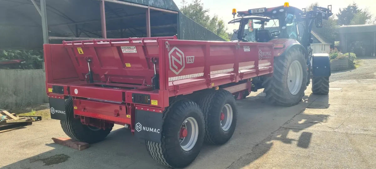 Numac 12 ton multipurpose dumpers.Magic door.Ramps