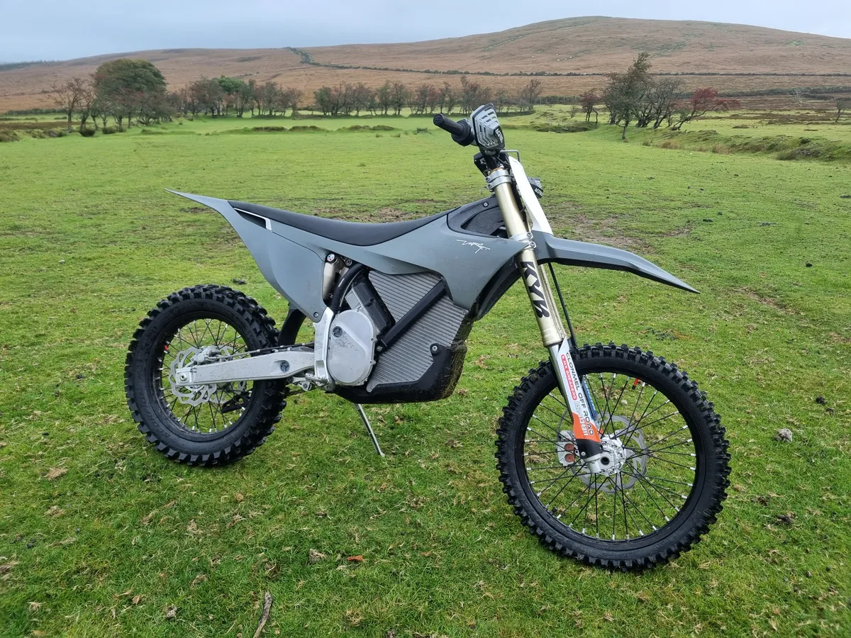 Stark Varg fully electric Motocross bikes - Image 4