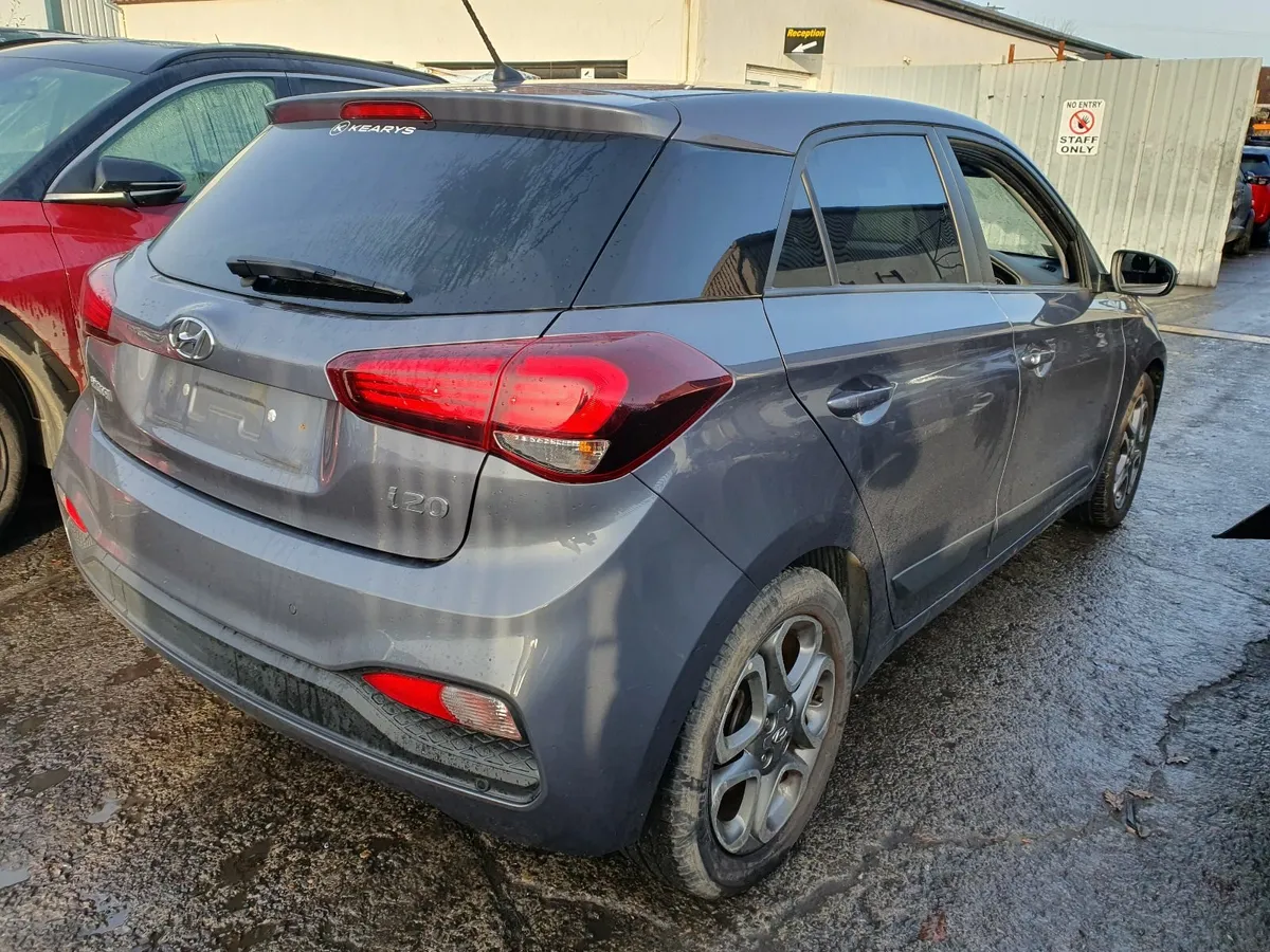 19 HYUNDAI I20 1.3 P FOR BREAKING - Image 4