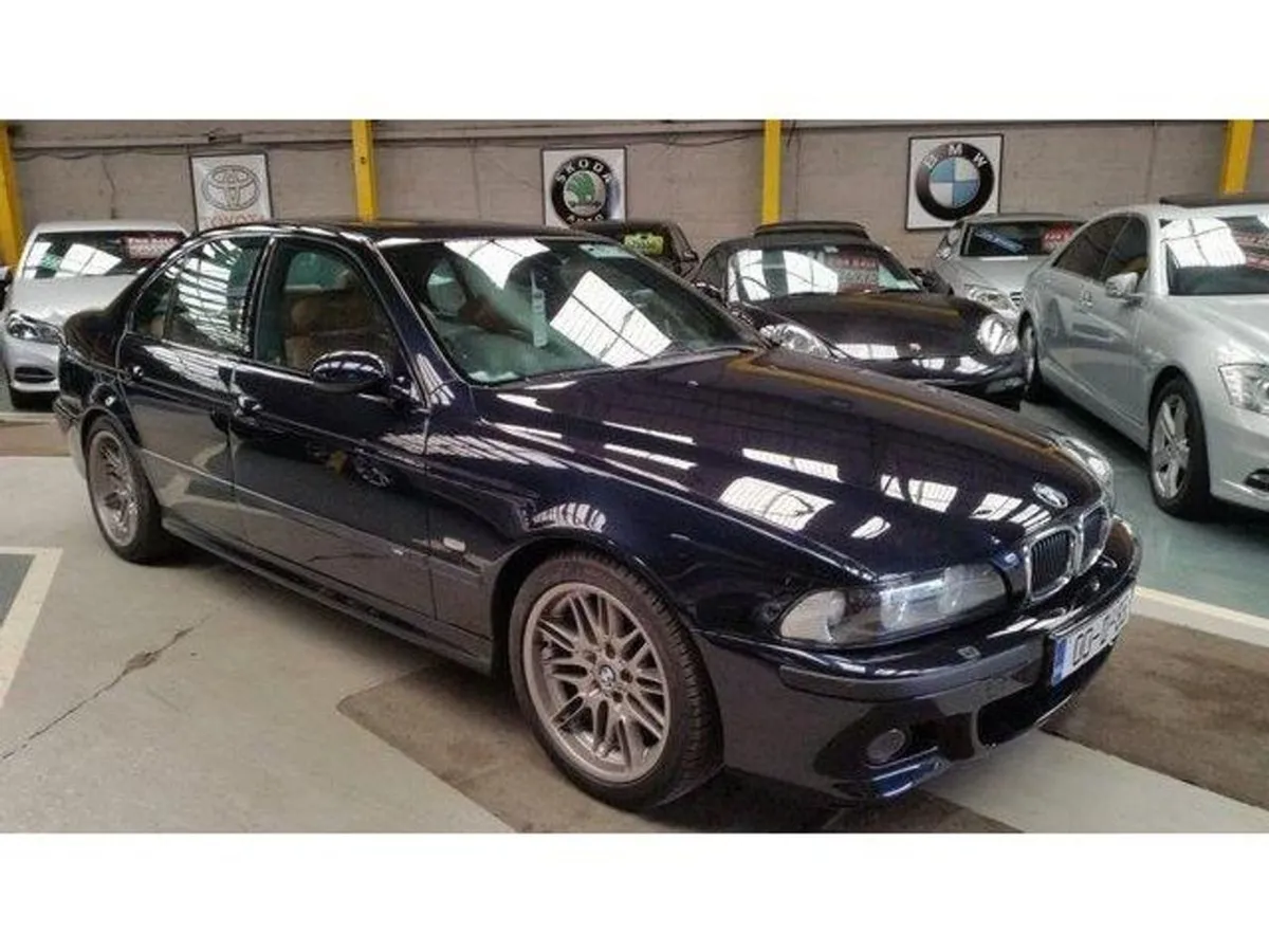 BMW M5 M5 5.0 // Manual // Immaculate Condition /