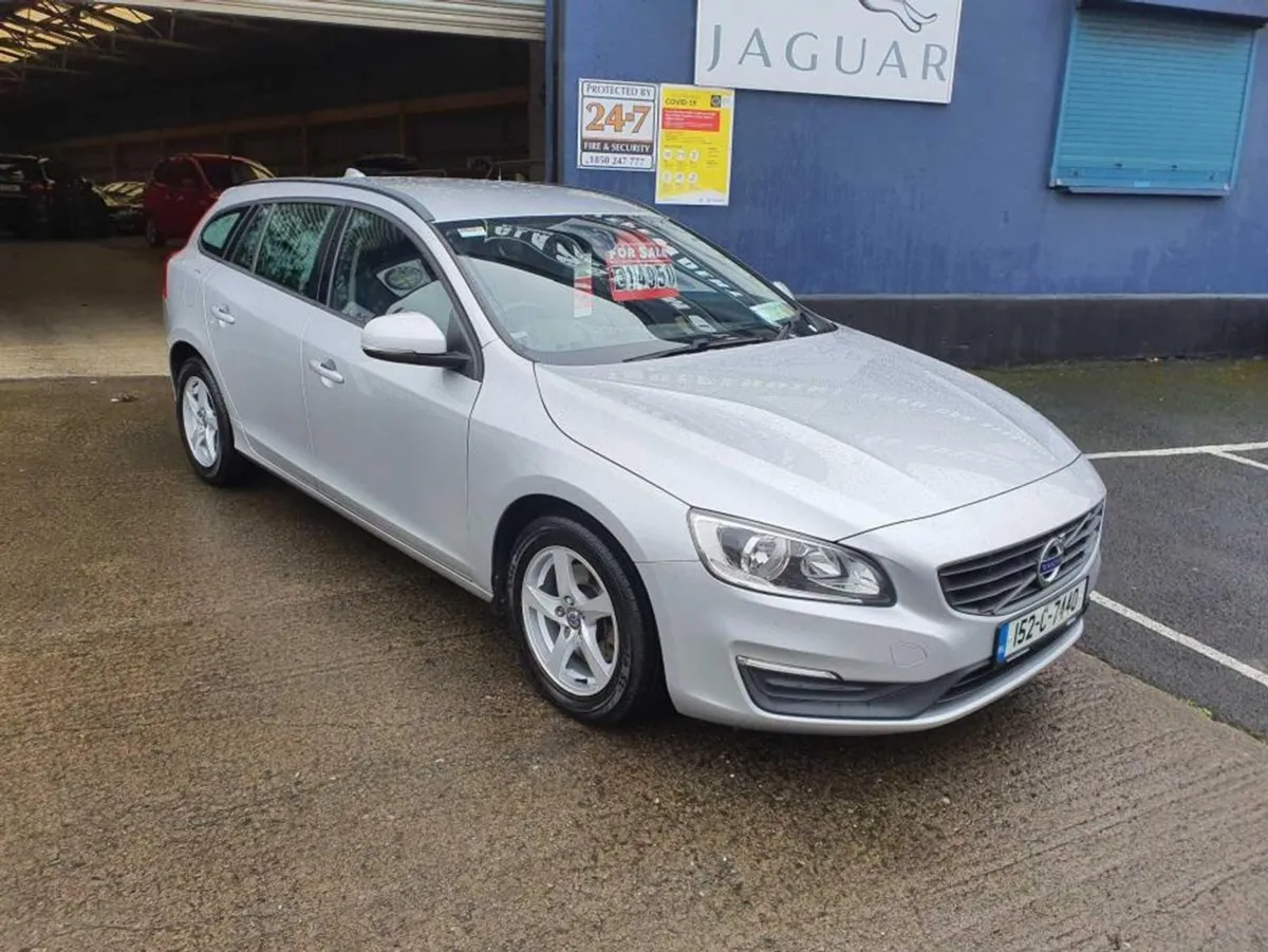 Volvo V60 2.0 D3 Business Edition (152) 150BHP D/ - Image 3