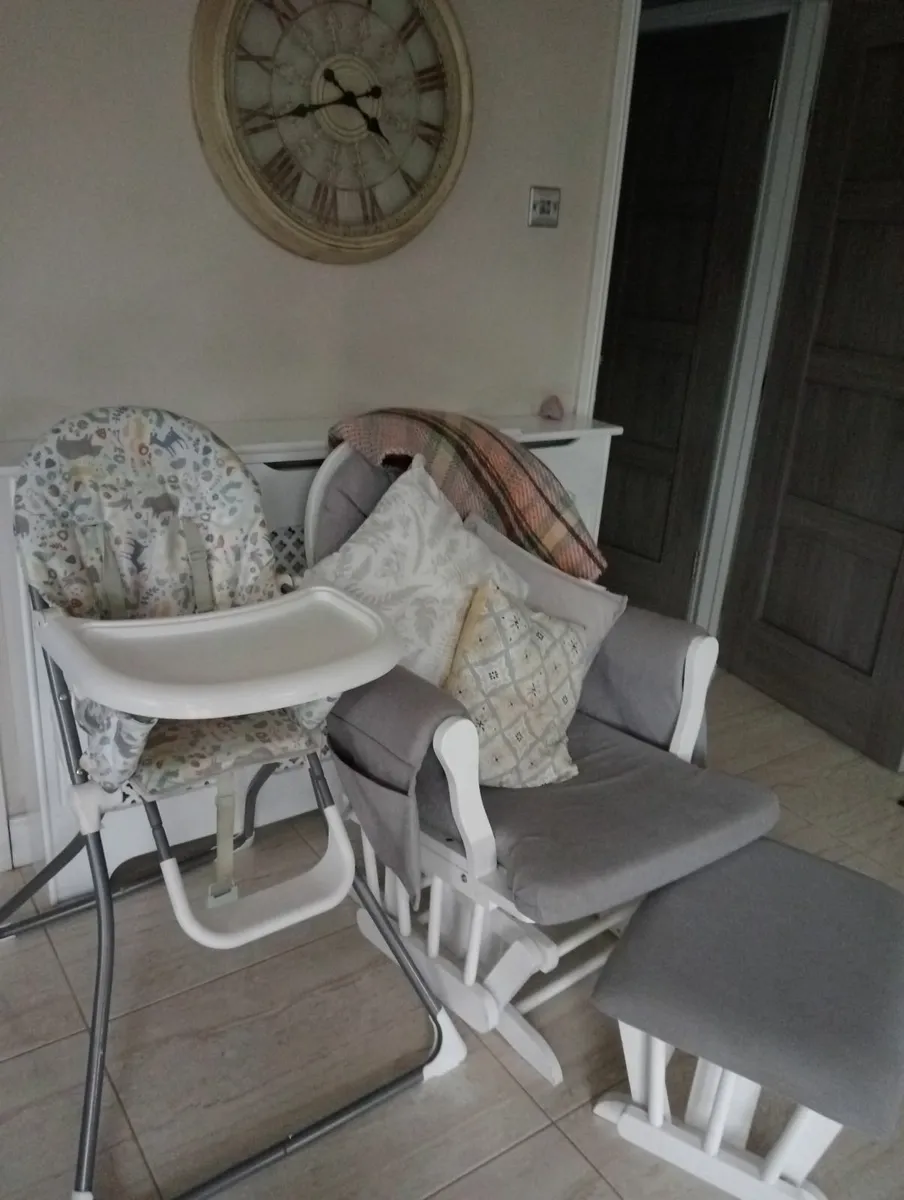 Baby Feeding Chair and High Chair - Image 1