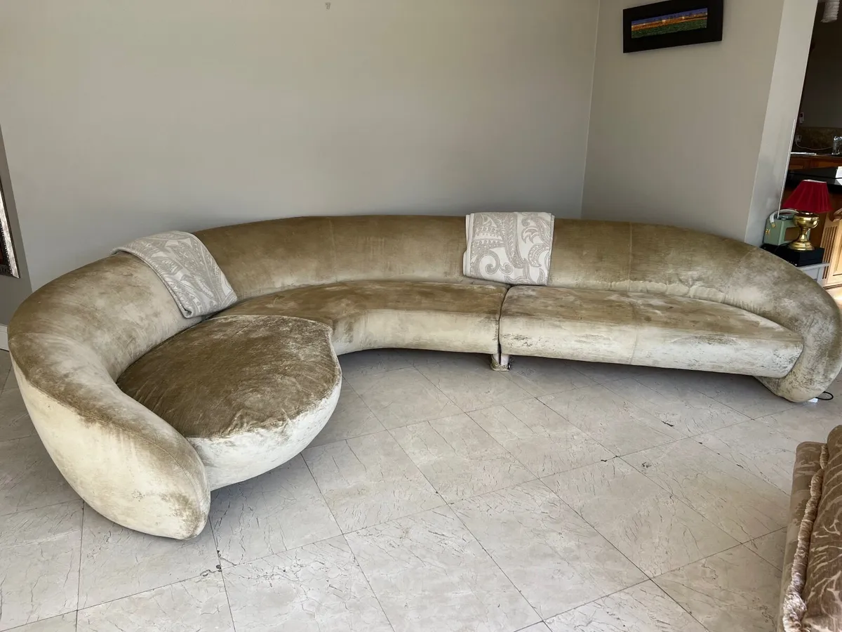 Ipe Cavalli Italian sofa value €20k 1980s - Image 1