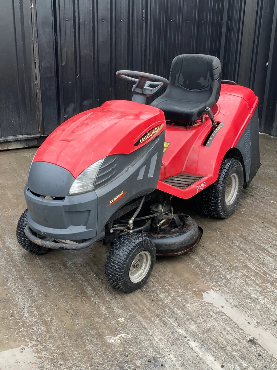 Catle Ride on Lawn Mower - Image 1