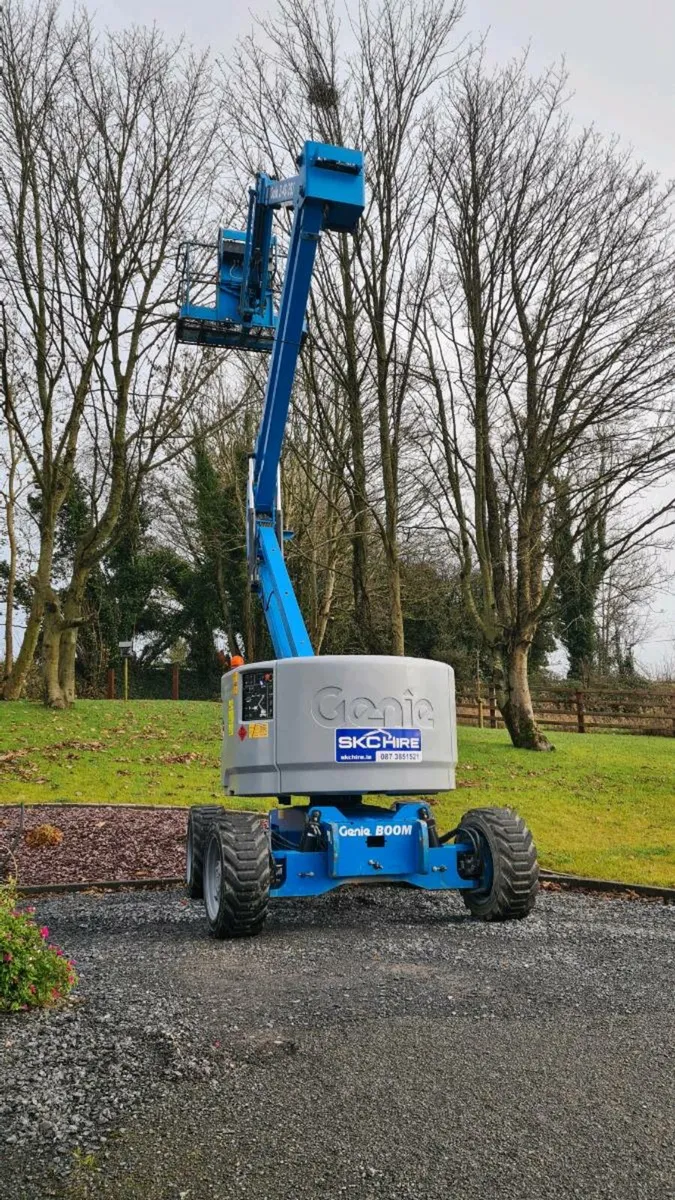 Cherry Pickers & Scissors Lifts Hire - Image 1