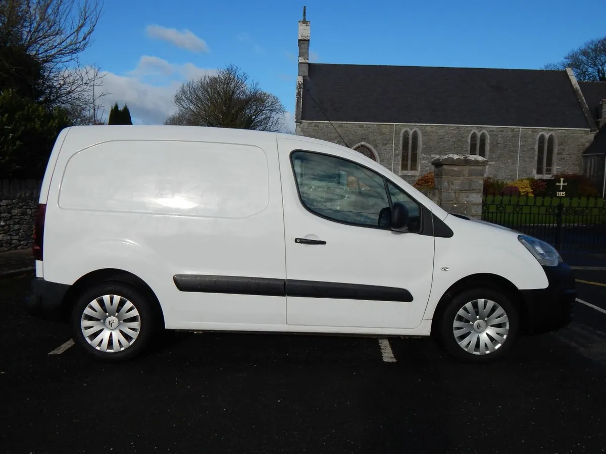 2019 Citroen Berlingo CVRT 05/24 - Image 2