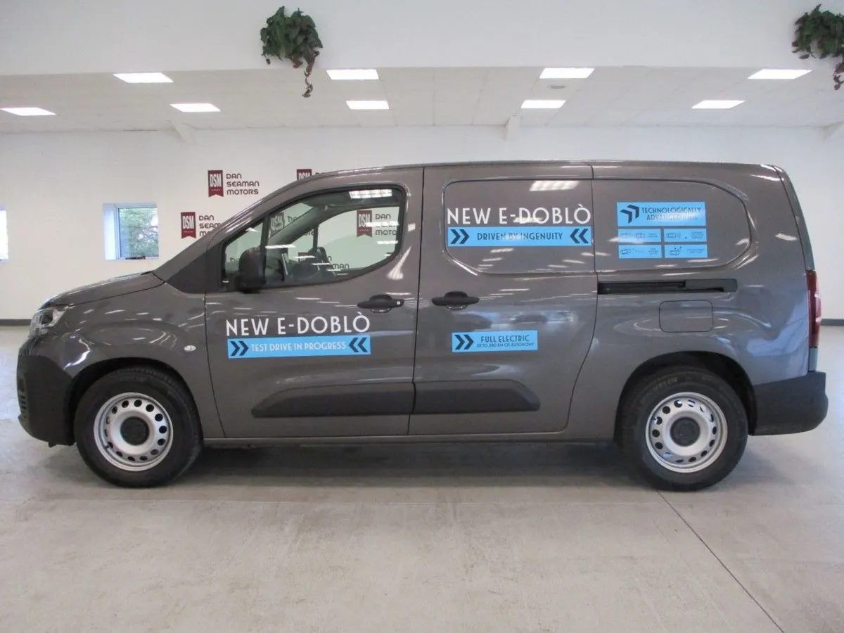 Fiat Doblo E-doblo LWB 800KG 50kw Launch 6DR Auto - Image 1