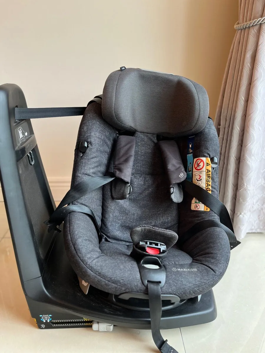 Maxi cosi axissfix top sale