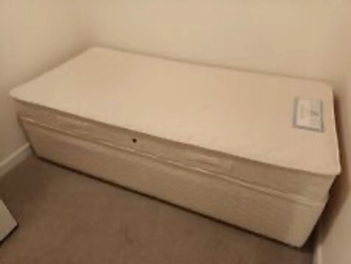 Sealy Single Bed