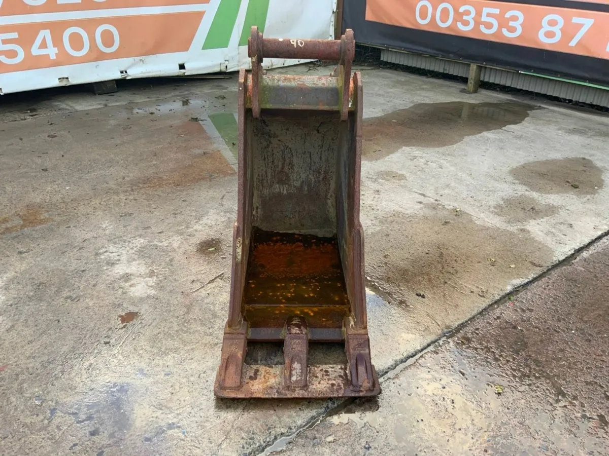 24" BMC DIGGING BUCKET....80mm PINS......1176/2 - Image 3