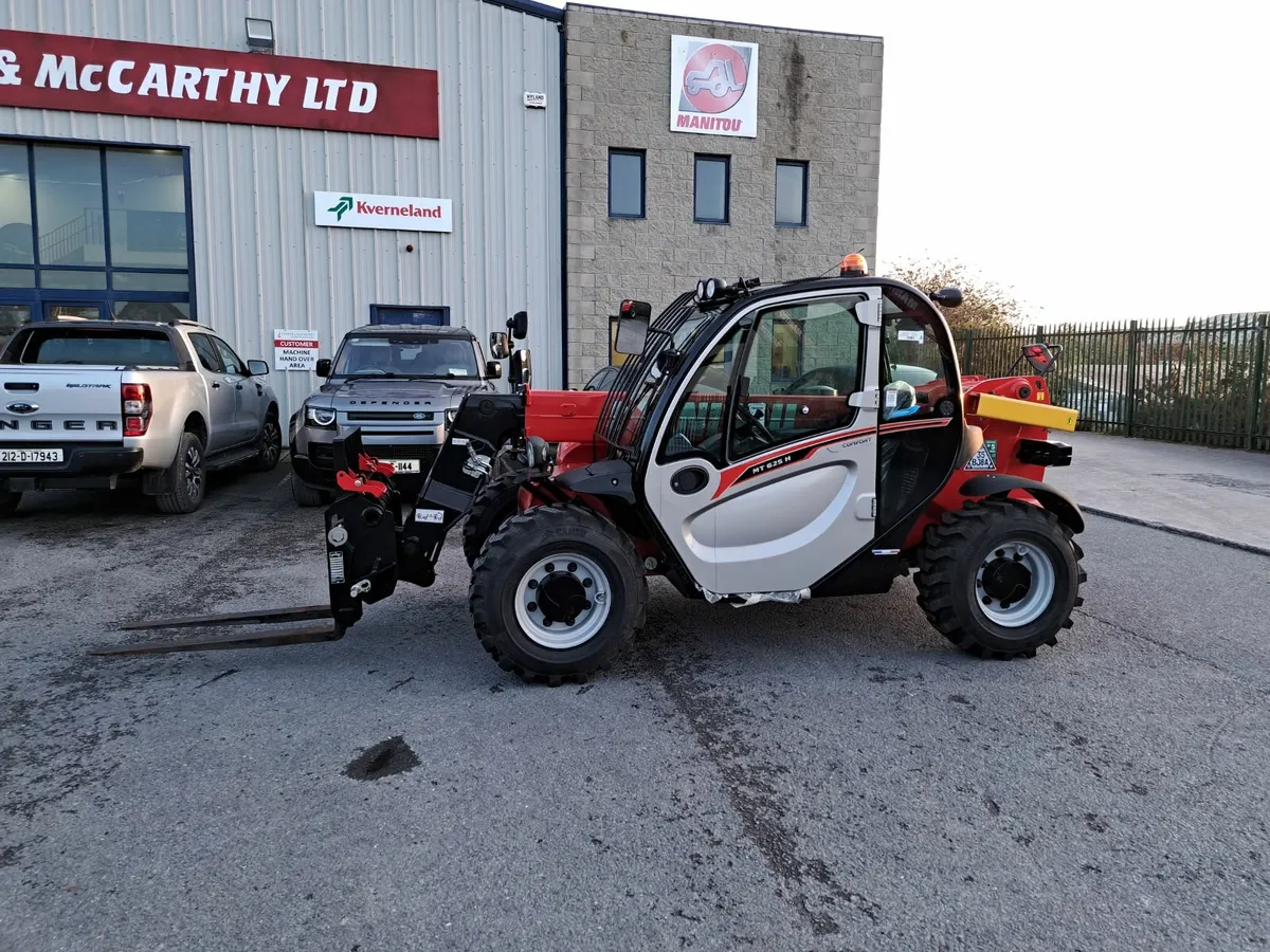 New Manitou MT625 telescopic loader - Image 2