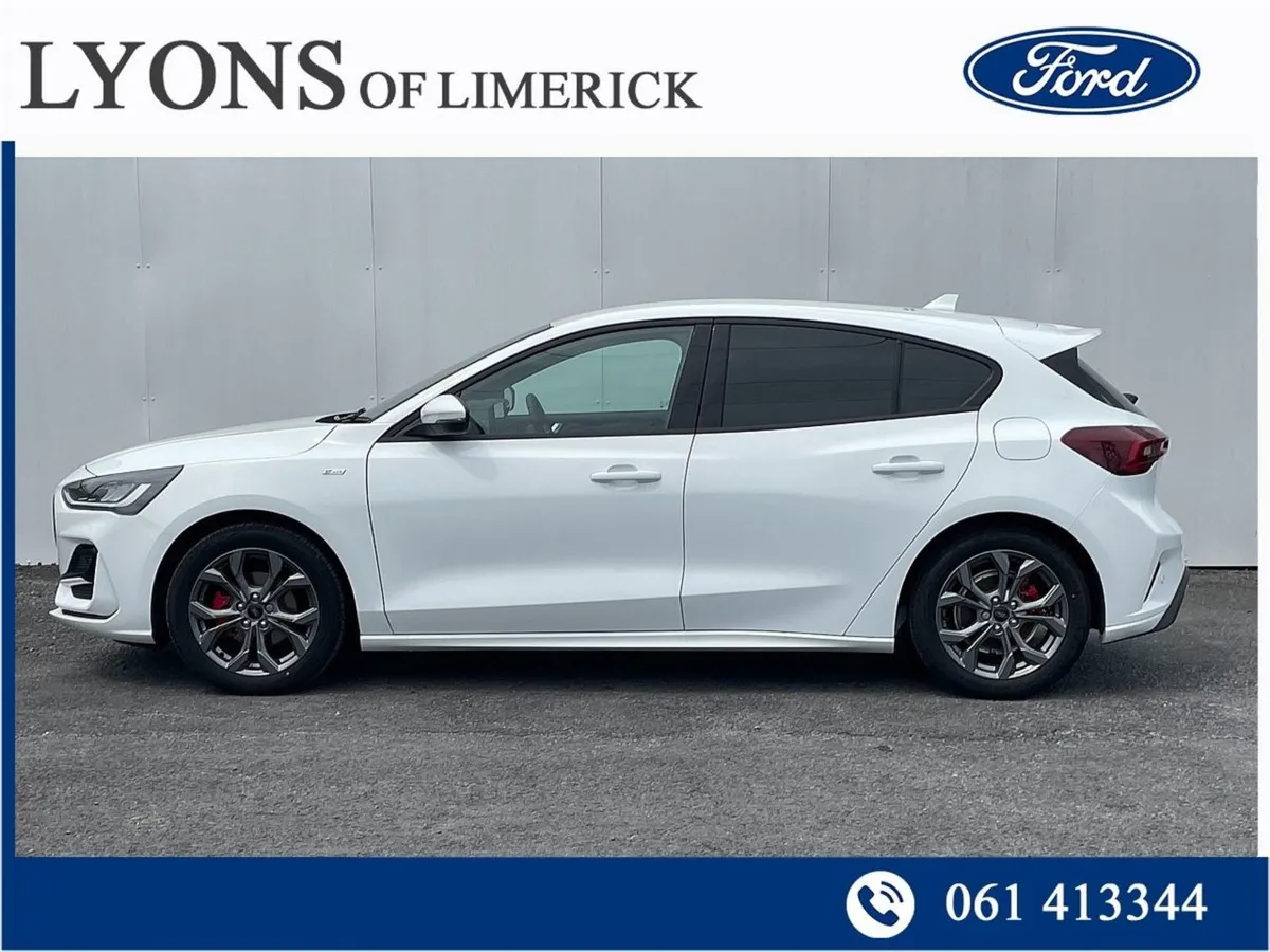 Ford Focus St-line 5 Door 1.0l Ecoboost 125PS Pet - Image 2