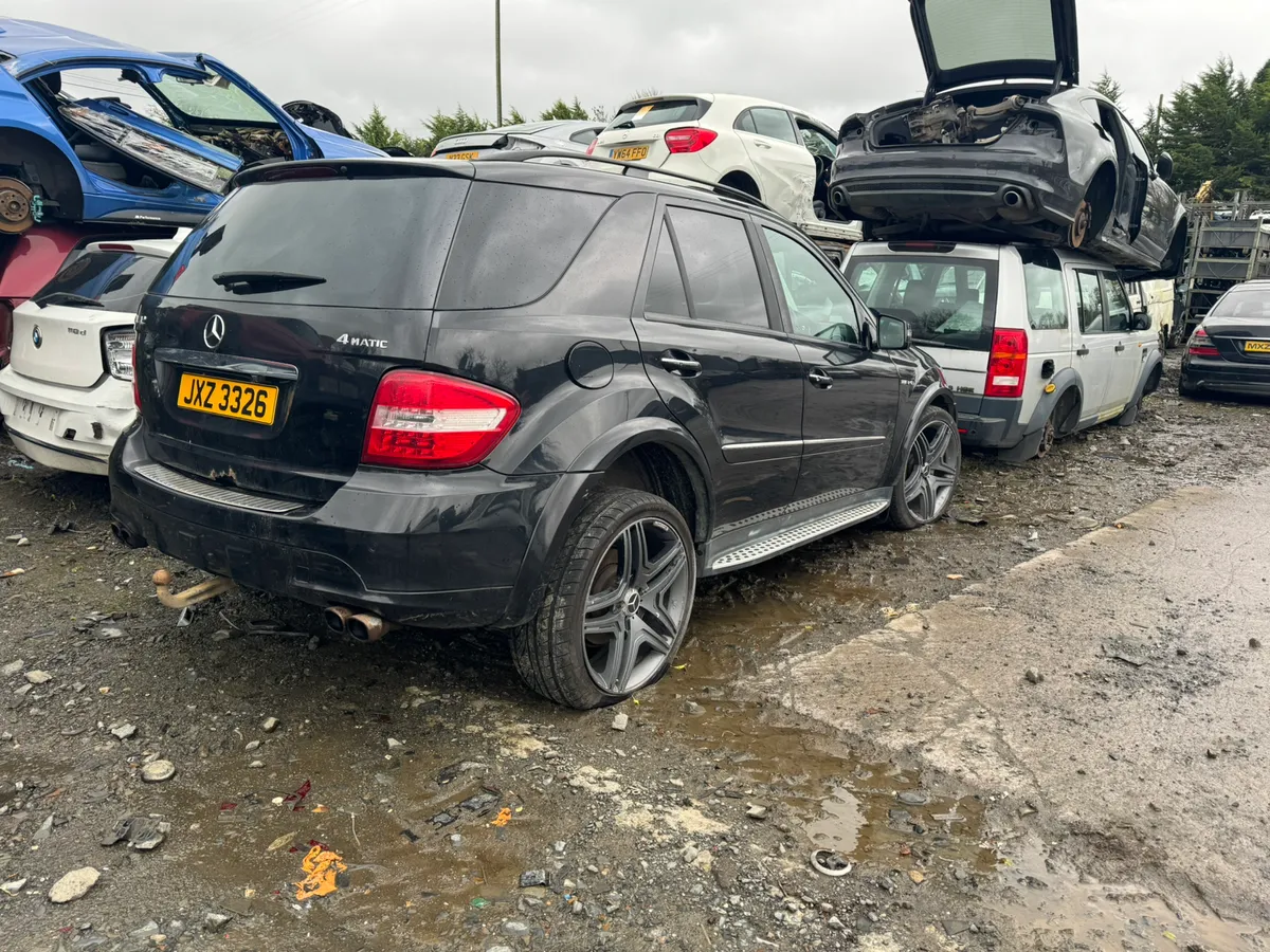 BREAKING MERCEDES ML-CLASS 4.0 CDI - Image 2