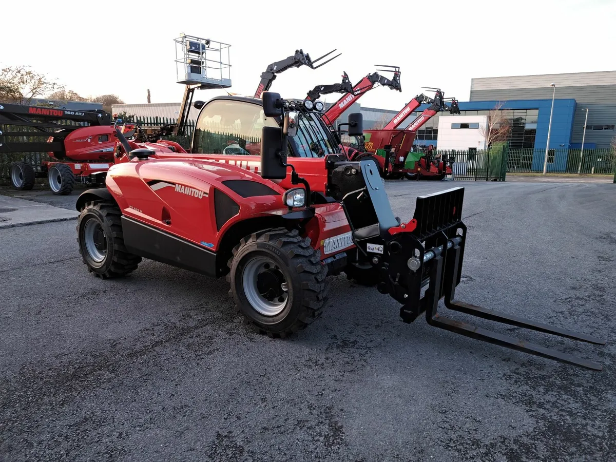 New Manitou MT625 telescopic loader - Image 4