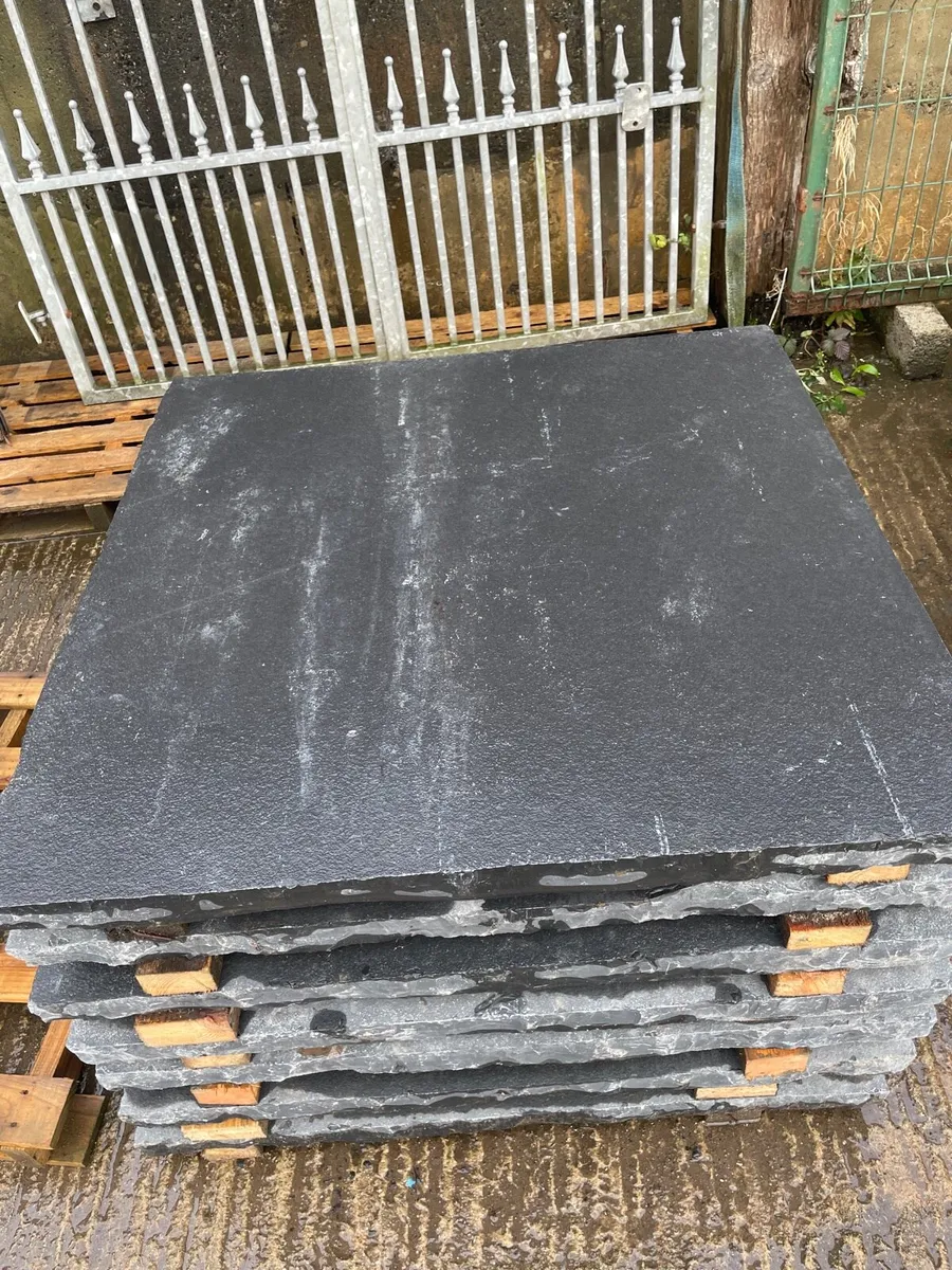 Heaths Black Limestone 1m x 1m x 50mm - Image 2