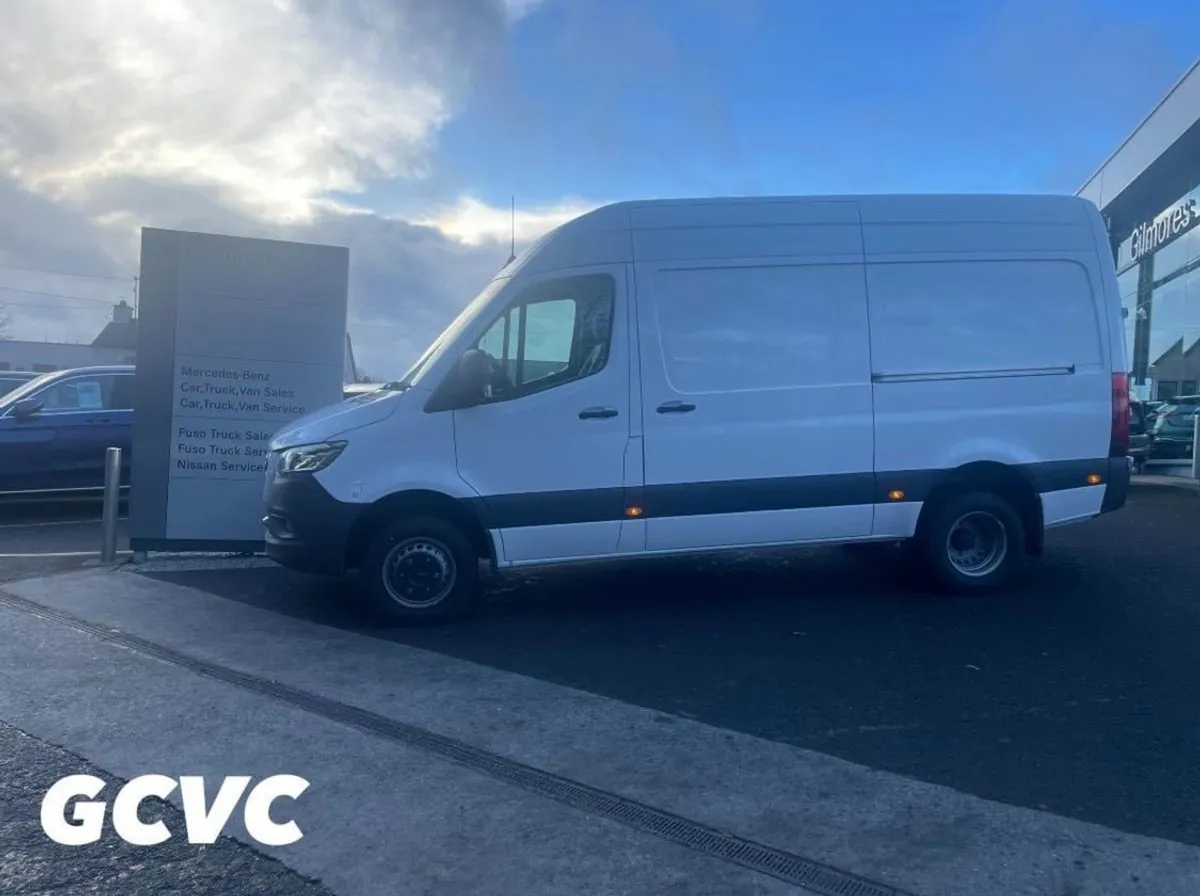 Mercedes-Benz Sprinter 519 MWB High Roof Auto - Image 4