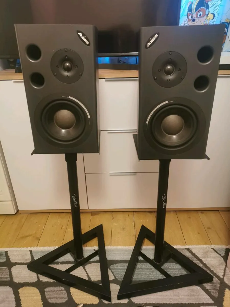 Alesis mk2 sale studio monitors