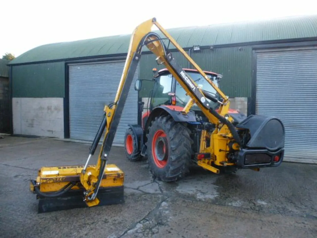 McConnel PA60 hedgecutter