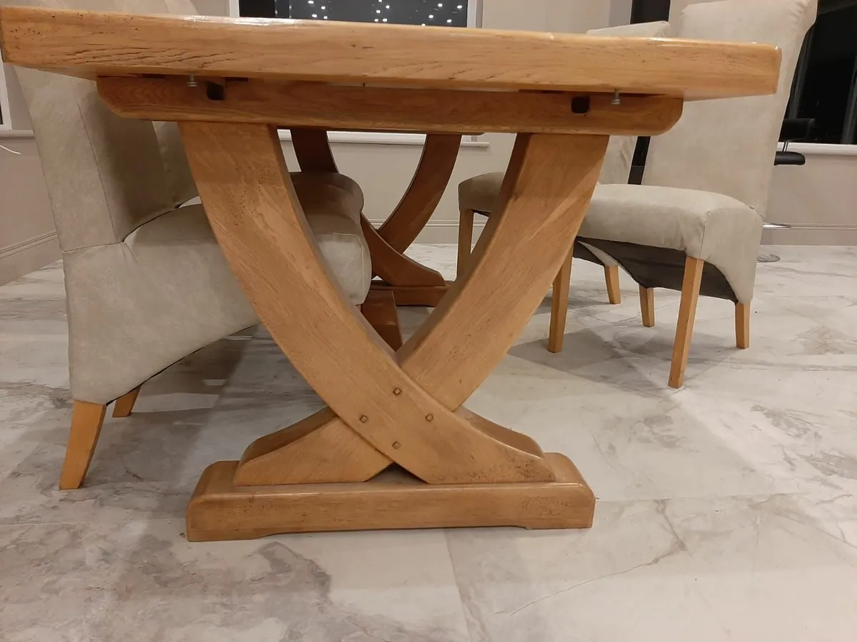 Solid Oak Table With 6 Chairs - Image 4