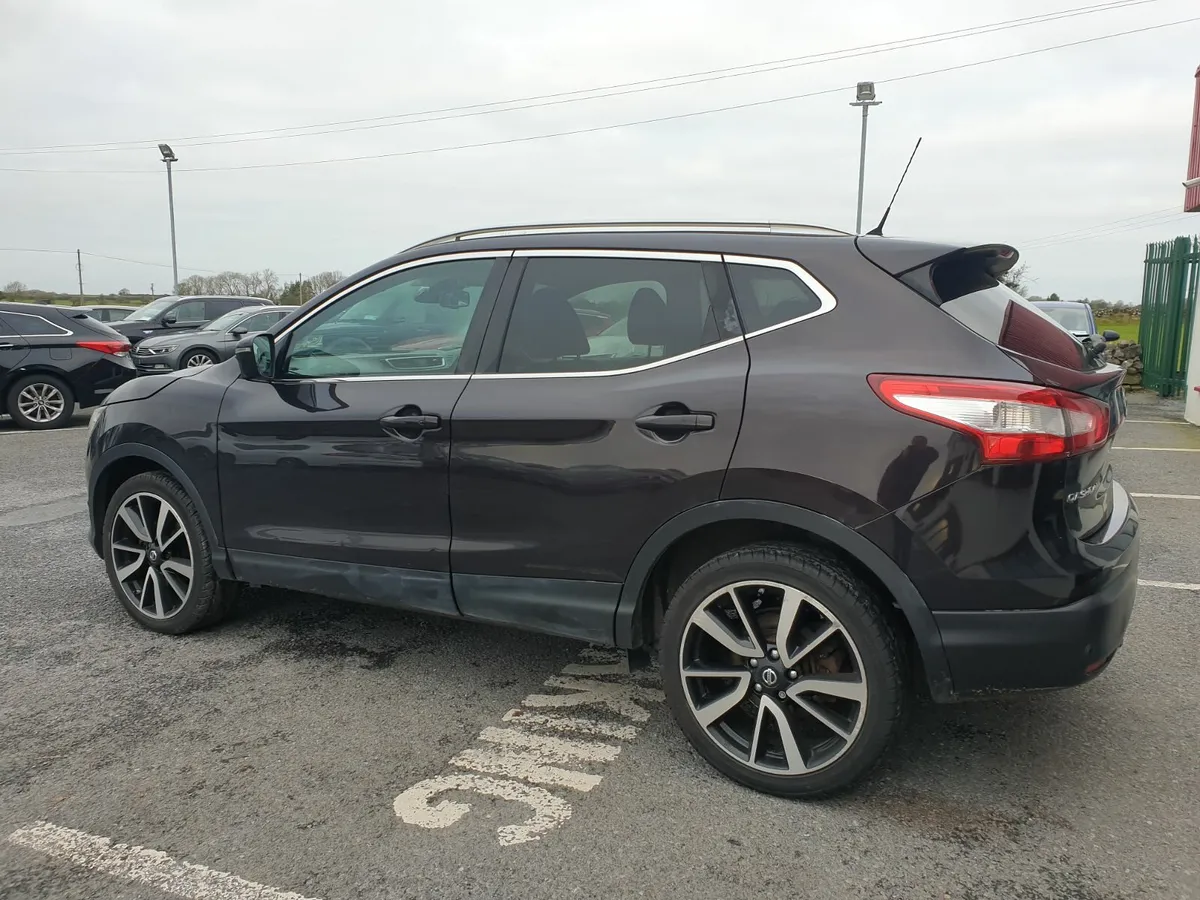 NISSAN QASHQAI 1.6DCI TEKNA**TOP SPEC** - Image 3