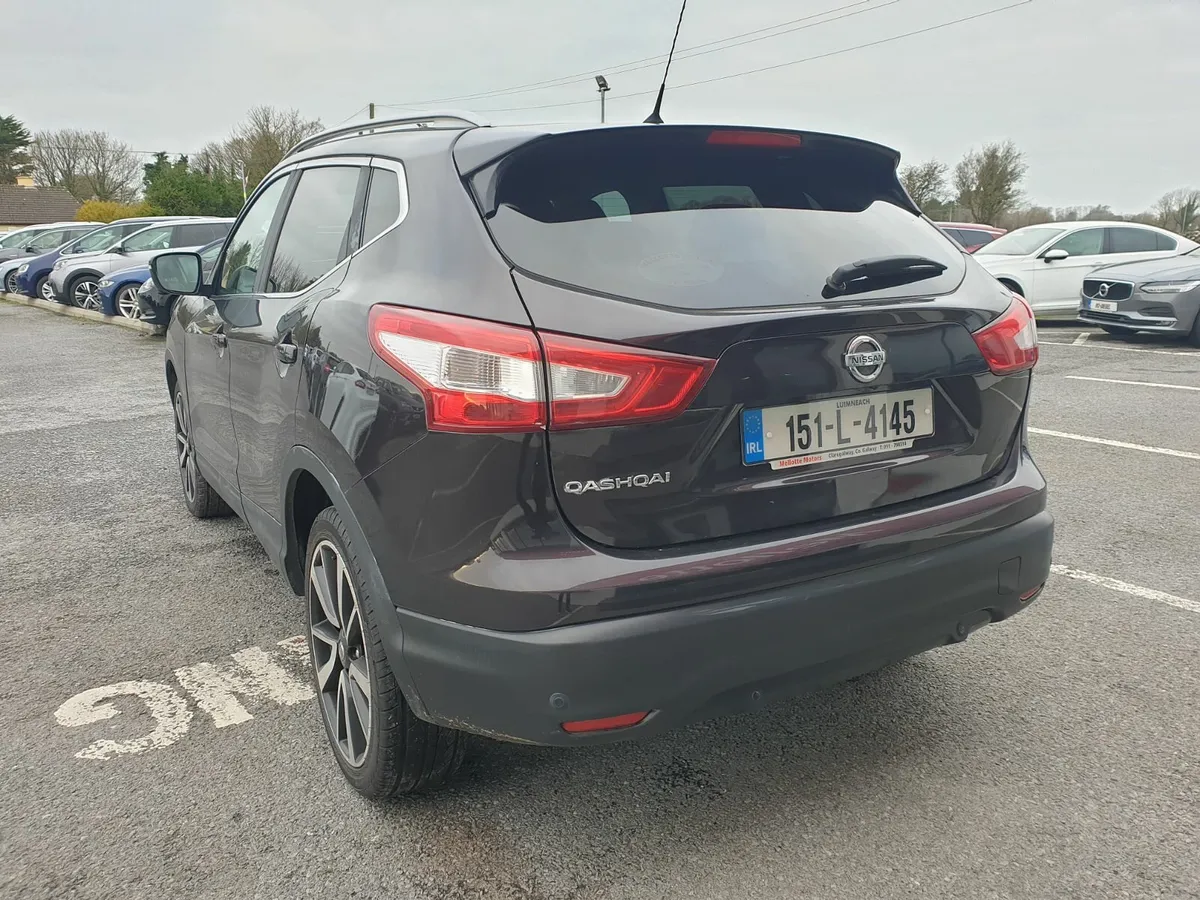 NISSAN QASHQAI 1.6DCI TEKNA**TOP SPEC** - Image 4