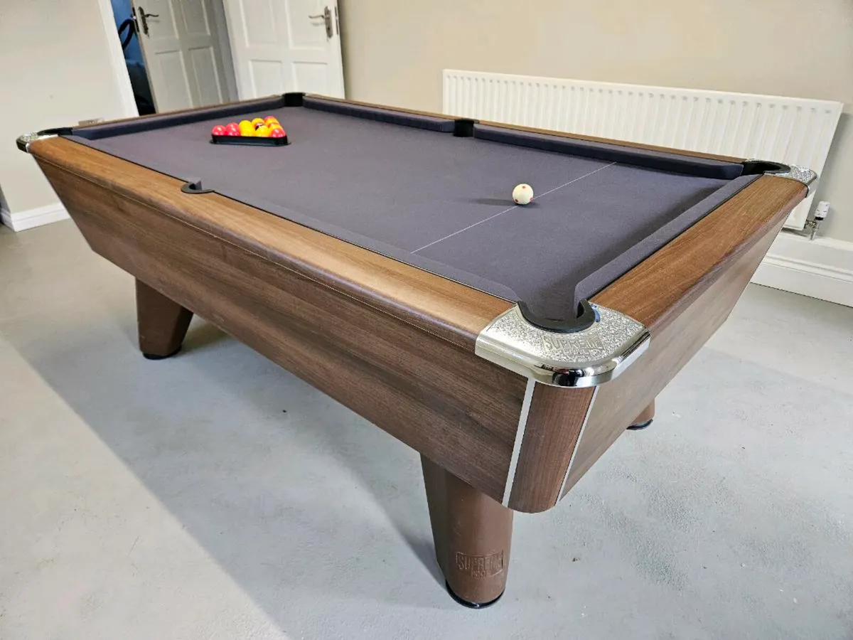 Supreme Winner pool tables