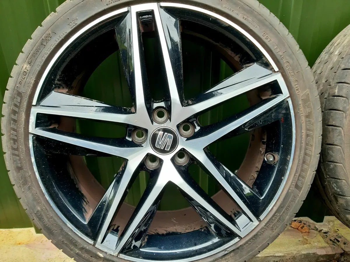 OEM Seat FR Alloys 18inch 5x100 - Image 4