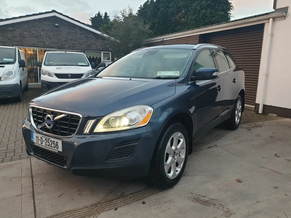 2011 Volvo XC60 2.0 diesel - Image 2