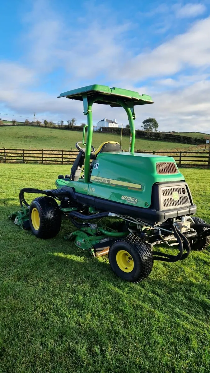 John Deere 8800a Mower - Image 4