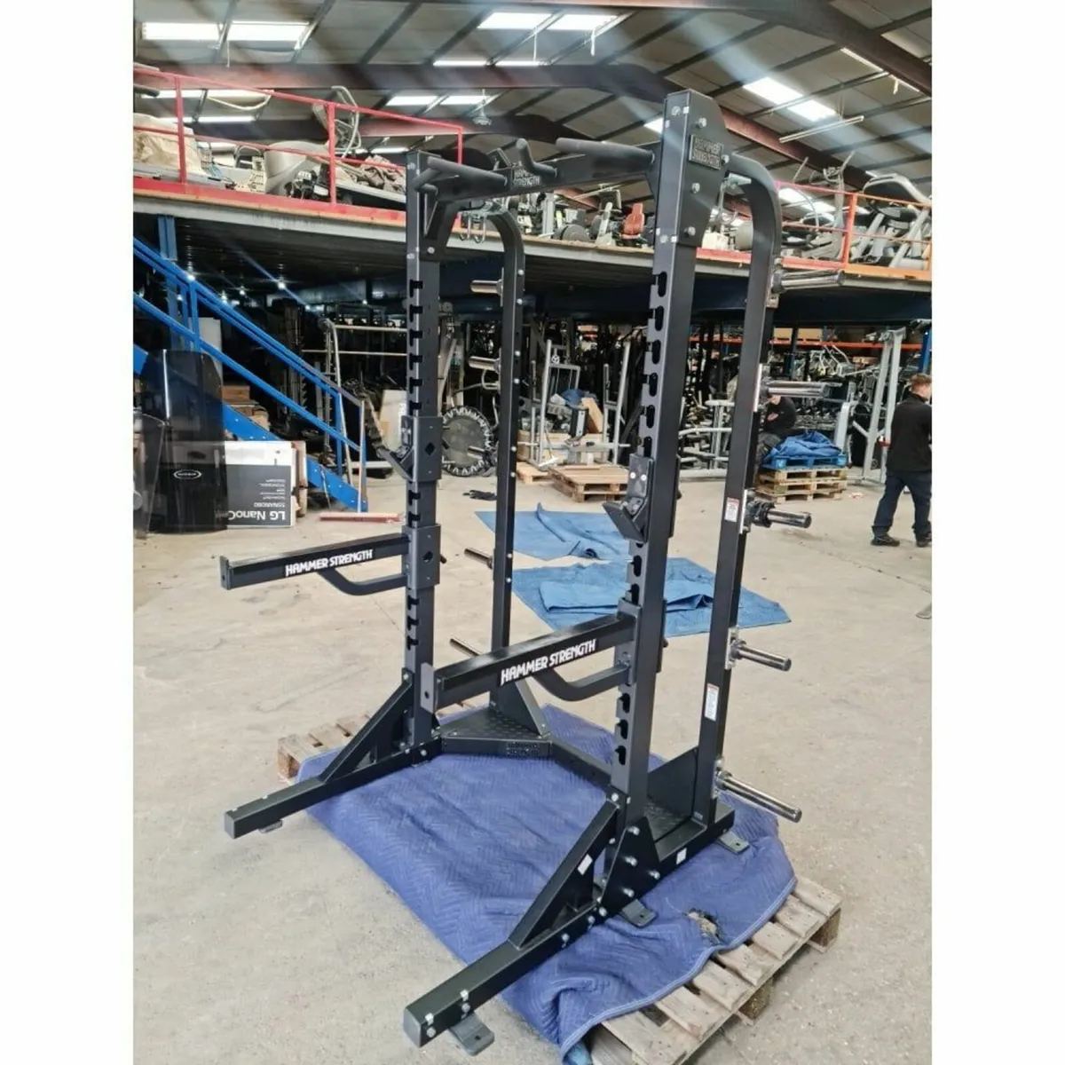 Hammer Strength HD Elite Half Rack - Image 1