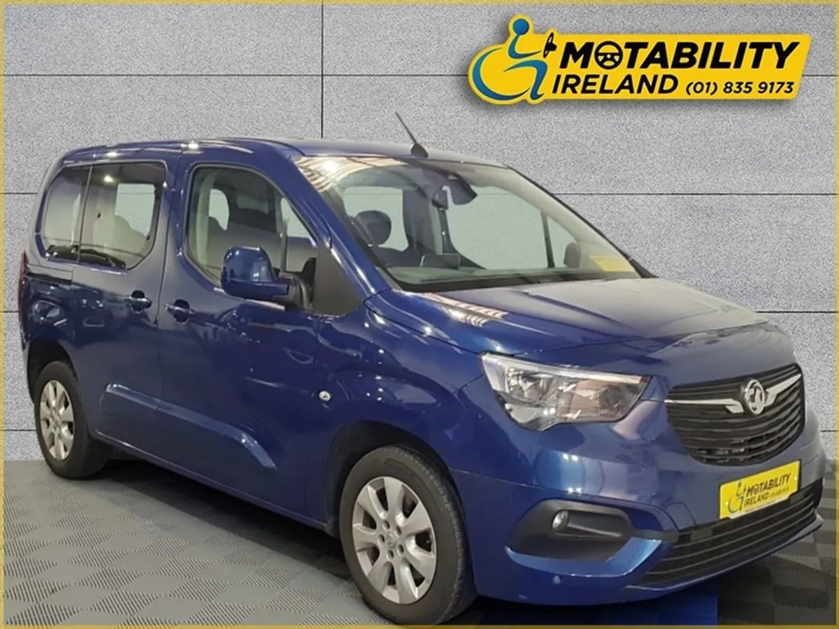 Vauxhall Combo 7 Seat - Image 1