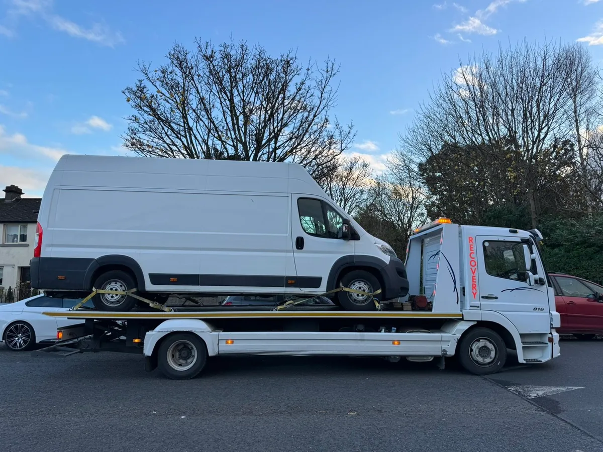 A1 Auto Recovery van transport towing recovery