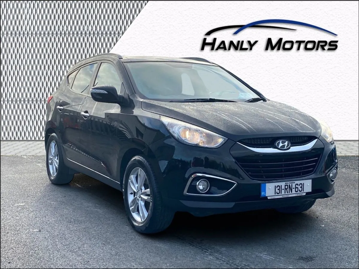 Hyundai ix35 1.7 Crdi Premium 2WD 5DR - Image 1