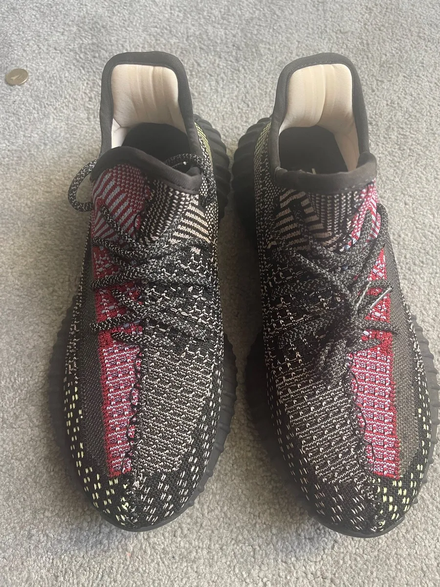 Yeezy Yecheil 350 v2 runners - Image 2