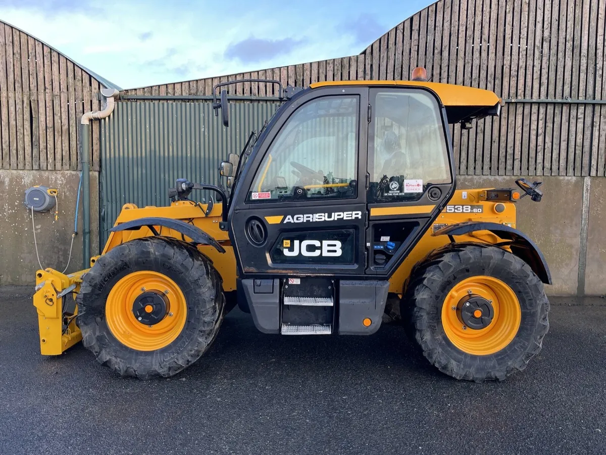 2021 JCB 538-60, mint condition - Image 1