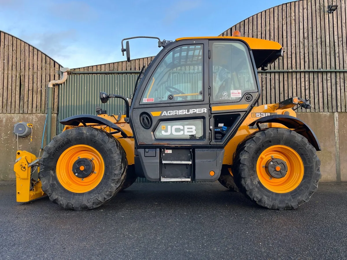 2021 JCB 538-60, mint condition - Image 2