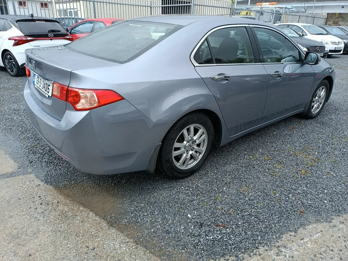 2013 honda accord 2.2 id-tec es - Image 4