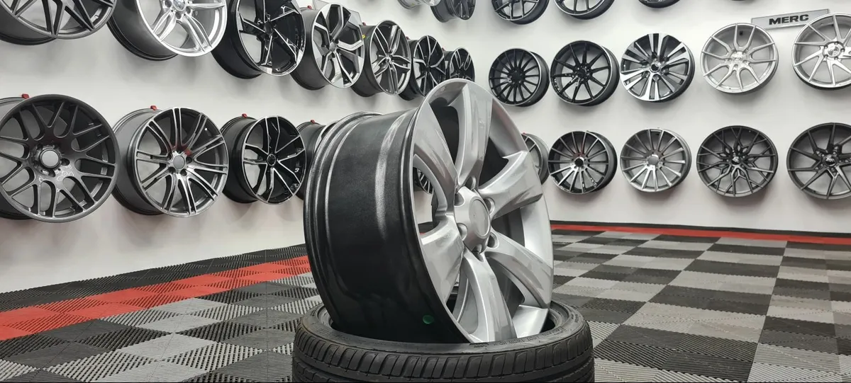 20" Landcruiser Alloy wheels - Image 2