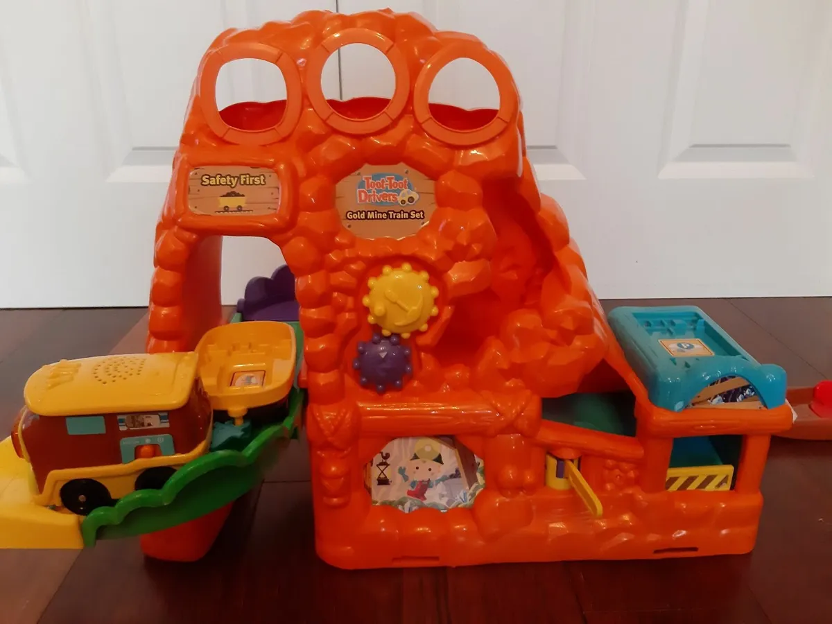 Vtech Toot Toot Gold Mine Train Set - Image 3