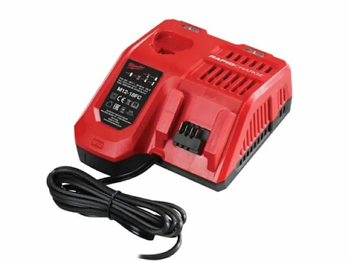 Milwaukee m12/m18 Fast Charger - Image 1