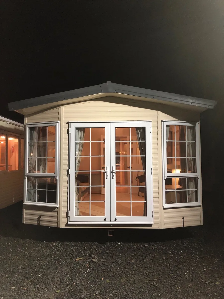 LATE NIGHT VIEWING @ HUDSONS KILDARE MOBILE HOMES! - Image 4
