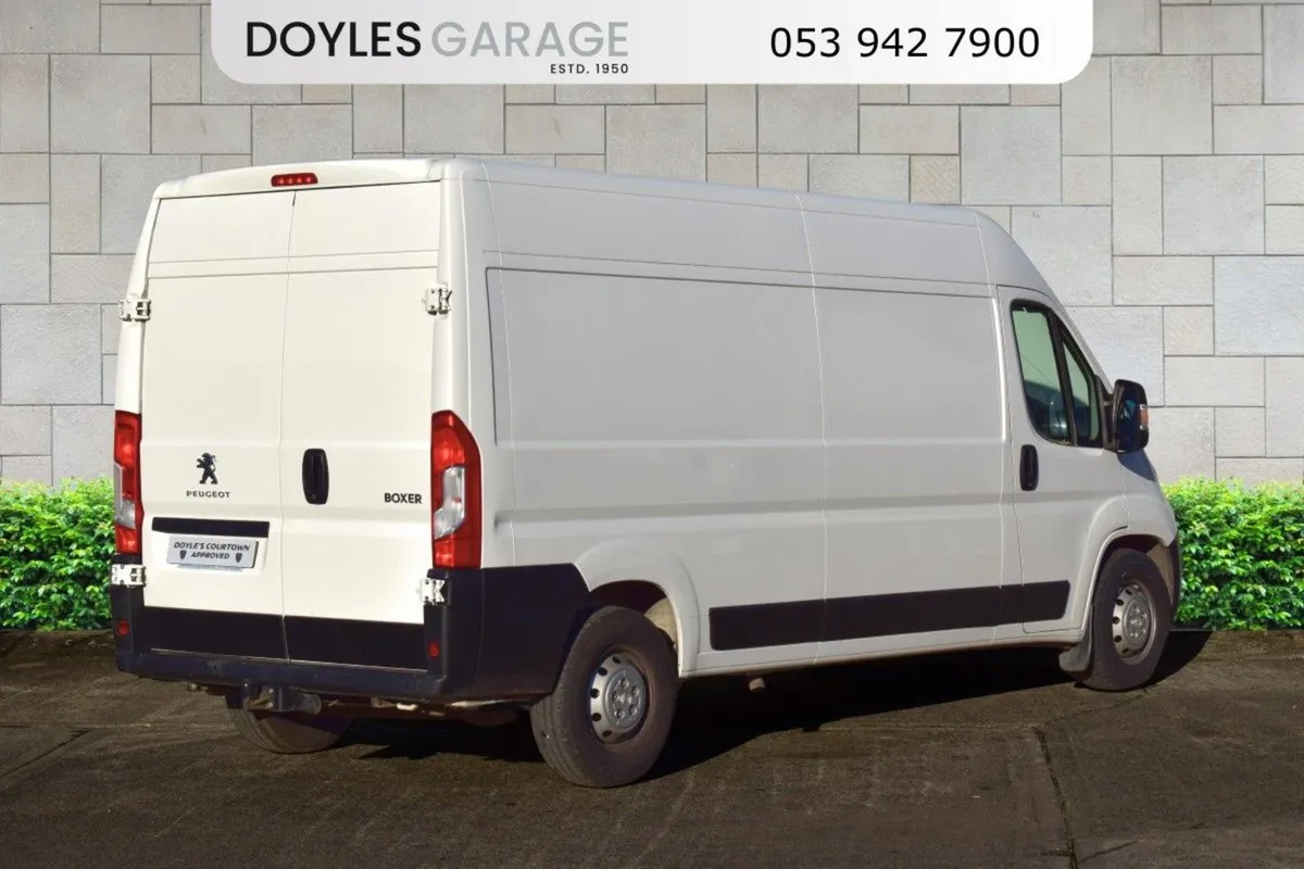 Peugeot Boxer 435 L3 H2 2.2 Blue HDi Diesel 120bh - Image 3