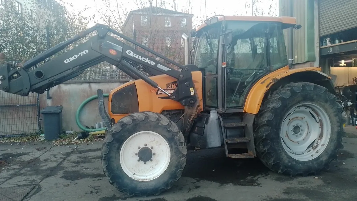 Renault ares 626 c/w loader - Image 2